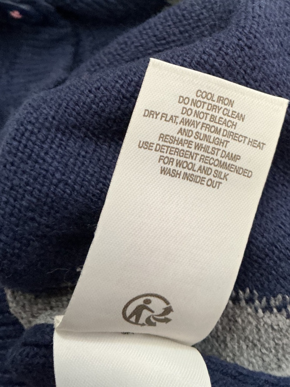 Mini Boden Unicorn Fringe Cardigan Sweater Navy Gray Rainbow Trim 5-6Y - Picture 6 of 6